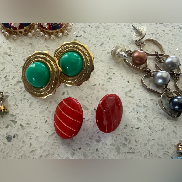 Lot of 15 vintage mid century earrings - Picture 11 of 15